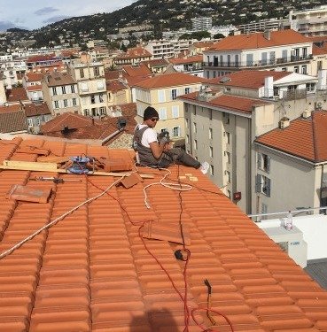 Couvreur à Antibes